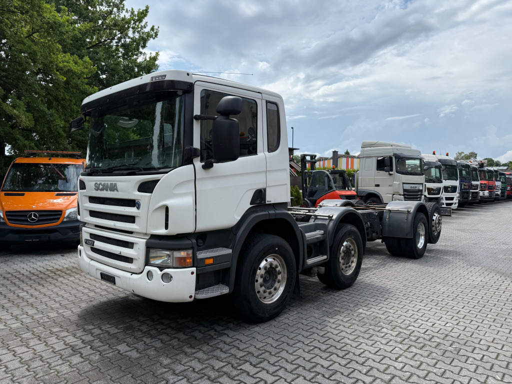 Scania P420 8X2*6 - 캡 새시 트럭 : 사진 1 Scania P420 8X2*6 - 캡 새시 트럭 : 사진 1
