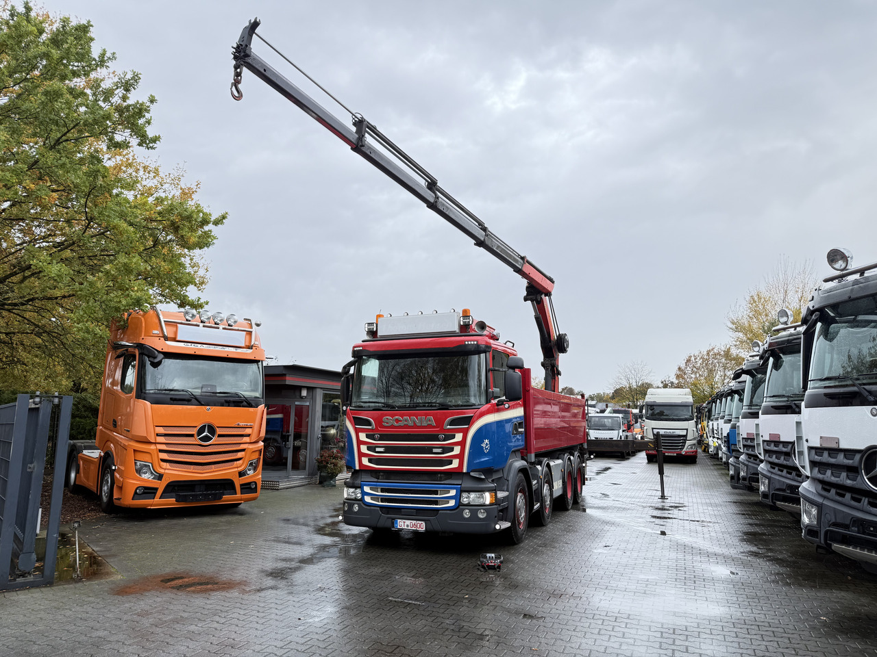 Scania R580 V8 8X4 Kipper Kran Palfinger 22002 - 덤프트럭, 크레인 트럭 : 사진 2 Scania R580 V8 8X4 Kipper Kran Palfinger 22002 - 덤프트럭, 크레인 트럭 : 사진 2