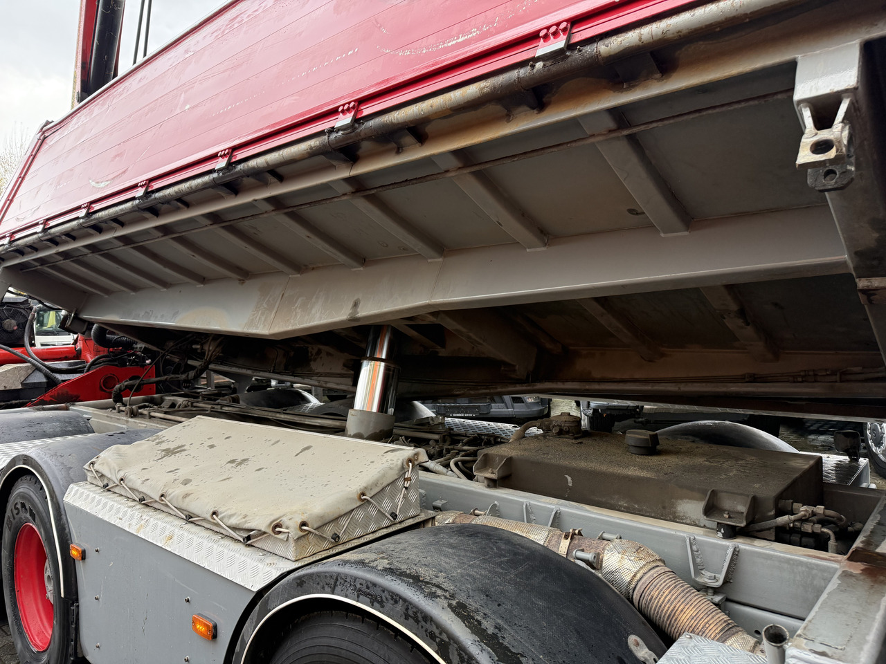 Scania R580 V8 8X4 Kipper Kran Palfinger 22002 - 덤프트럭, 크레인 트럭 : 사진 3 Scania R580 V8 8X4 Kipper Kran Palfinger 22002 - 덤프트럭, 크레인 트럭 : 사진 3