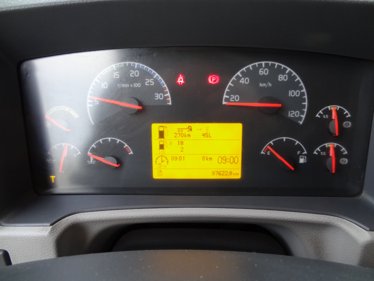 Volvo FE320 Fahrschule/ driving school - 트랙터 유닛 : 사진 5 Volvo FE320 Fahrschule/ driving school - 트랙터 유닛 : 사진 5