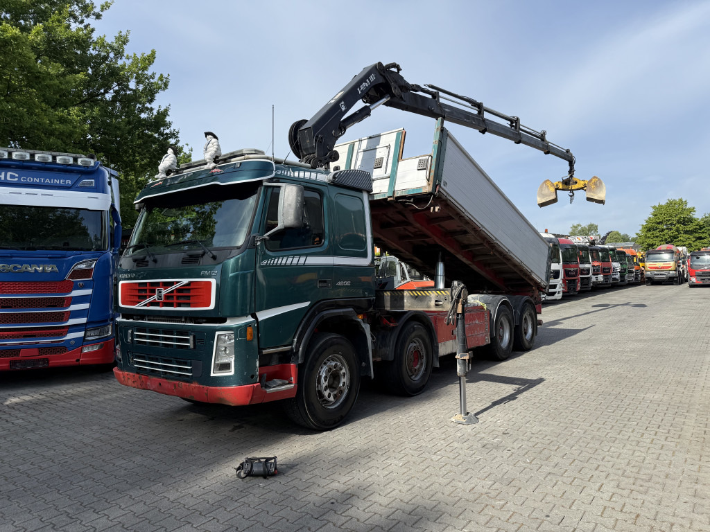 Volvo FM12 420 8X4 Kipper Kran Hiab 192-4 - 덤프트럭, 크레인 트럭 : 사진 1 Volvo FM12 420 8X4 Kipper Kran Hiab 192-4 - 덤프트럭, 크레인 트럭 : 사진 1