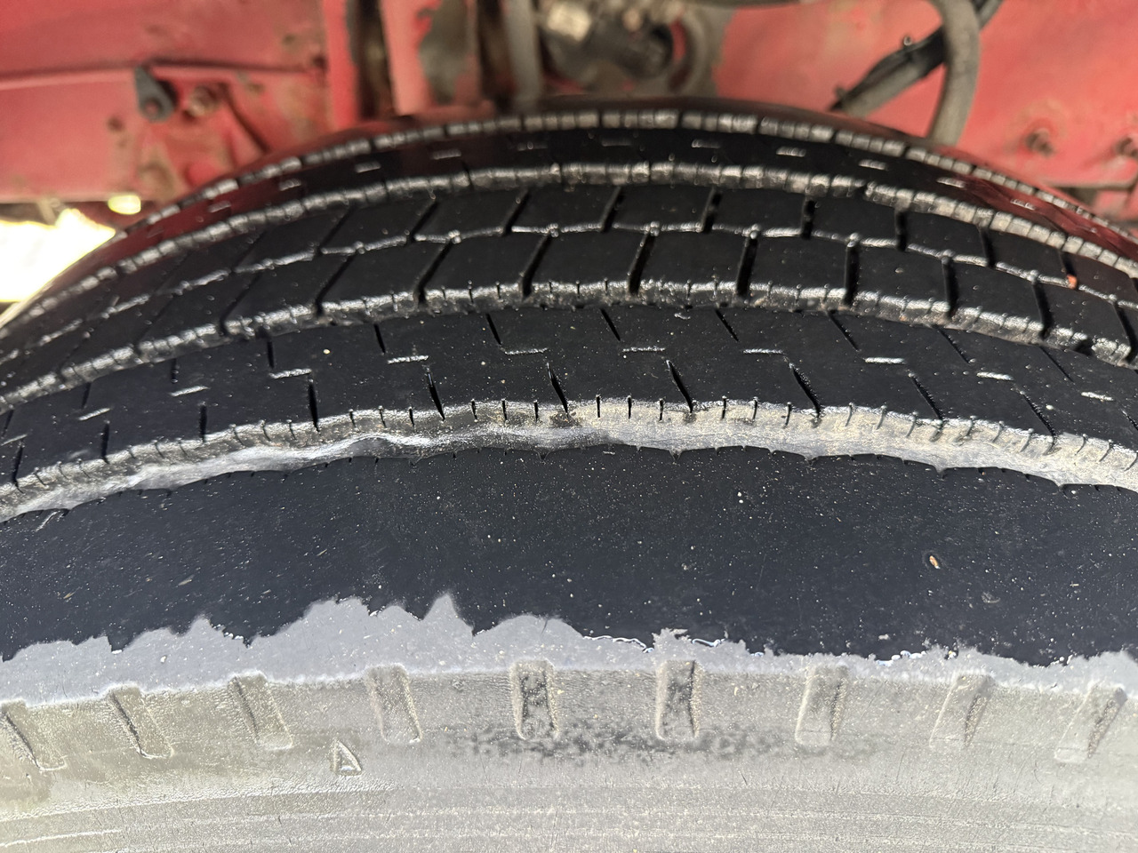 Volvo FM330 Kran Effer 165 bis 20 Meter - 크레인 트럭, 드롭사이드/ 플랫베드 트럭 : 사진 4 Volvo FM330 Kran Effer 165 bis 20 Meter - 크레인 트럭, 드롭사이드/ 플랫베드 트럭 : 사진 4