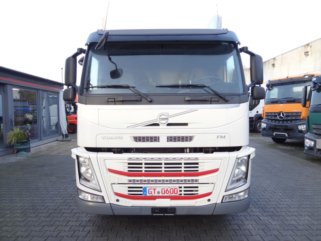 리스 Volvo FM420 4X4 X-Track Volvo FM420 4X4 X-Track : 사진 7