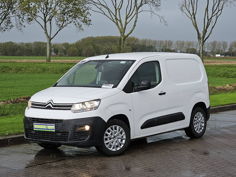 Citroën Berlingo 1.2 L1 Benzine Automaat! - 박스 밴 : 사진 2 Citroën Berlingo 1.2 L1 Benzine Automaat! - 박스 밴 : 사진 2