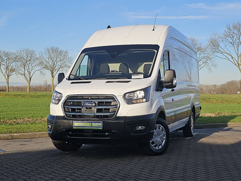 Ford E-Transit L4H3 Maxi 75 kWh - 패널 밴, 전기 밴 : 사진 1 Ford E-Transit L4H3 Maxi 75 kWh - 패널 밴, 전기 밴 : 사진 1