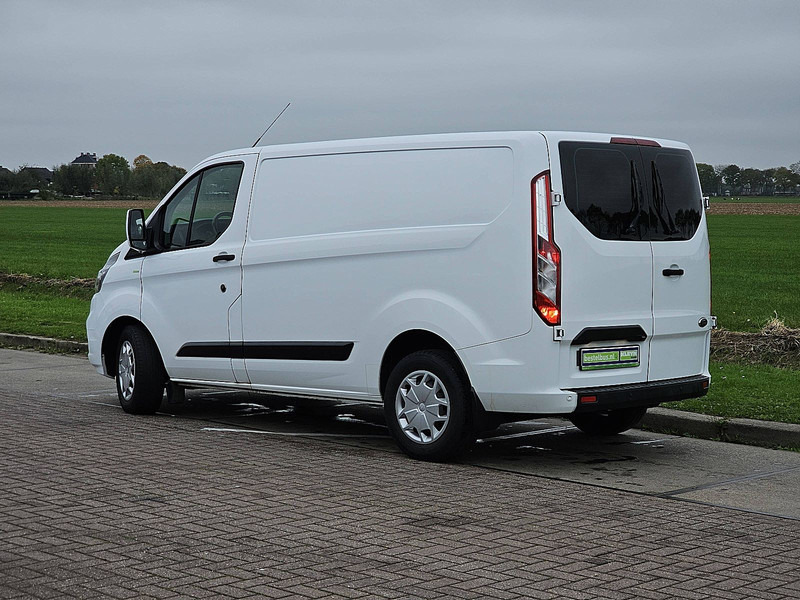 소형 밴 Ford Transit Custom 2.0 L1H1 Navi Euro6 : 사진 6 소형 밴 Ford Transit Custom 2.0 L1H1 Navi Euro6 : 사진 6