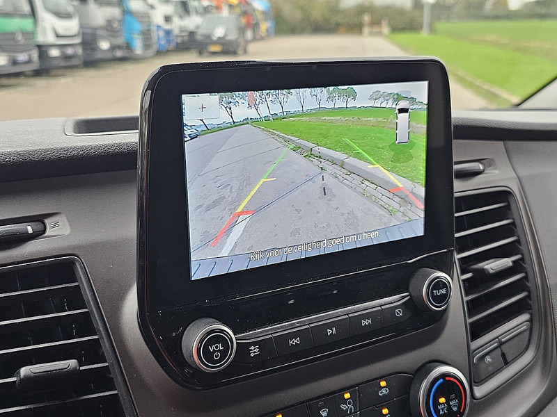 소형 밴 Ford Transit Custom 2.0 L1H1 Navi Euro6 : 사진 14 소형 밴 Ford Transit Custom 2.0 L1H1 Navi Euro6 : 사진 14
