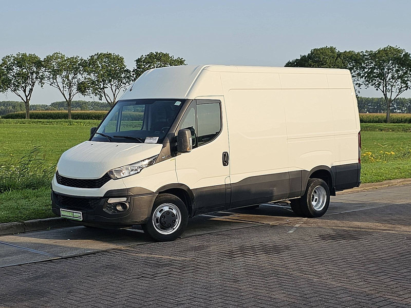 Iveco Daily 35 C - 패널 밴 : 사진 2 Iveco Daily 35 C - 패널 밴 : 사진 2
