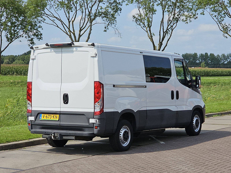 Iveco Daily 35S14 aardgas 3.0ltr EURO6 - 패널 밴 : 사진 3 Iveco Daily 35S14 aardgas 3.0ltr EURO6 - 패널 밴 : 사진 3