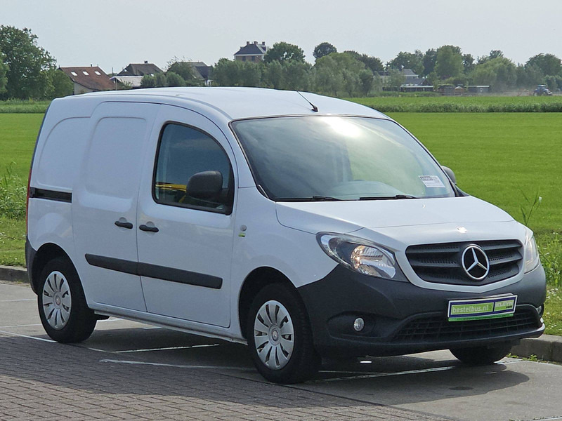 Mercedes-Benz Citan 108 CDI LONG Airco Euro6 NAP - 박스 밴 : 사진 5 Mercedes-Benz Citan 108 CDI LONG Airco Euro6 NAP - 박스 밴 : 사진 5