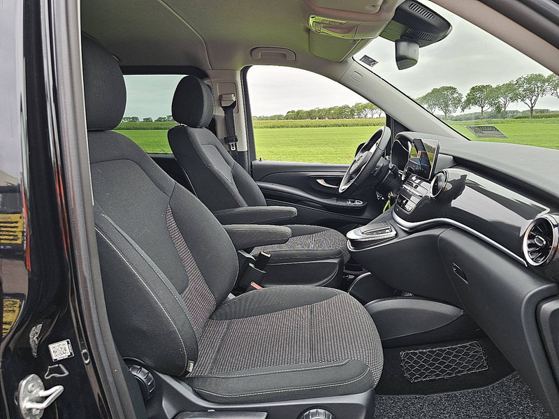 소형 버스, 전기 버스 Mercedes-Benz EQV 300 L3 XL 8-Pers Mbux : 사진 7 소형 버스, 전기 버스 Mercedes-Benz EQV 300 L3 XL 8-Pers Mbux : 사진 7