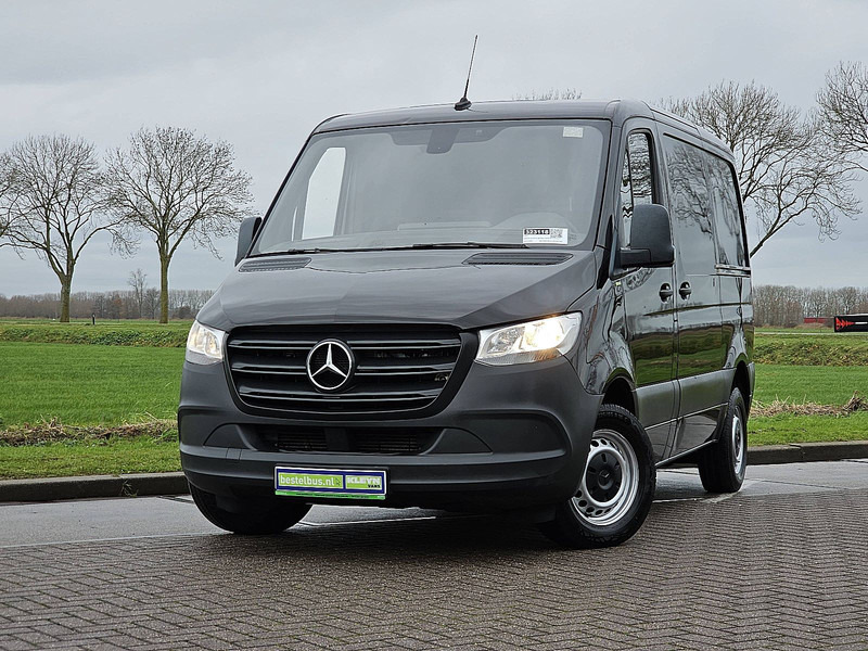 Mercedes-Benz Sprinter 211 CDI AUT. L1H1 - 소형 밴 : 사진 1 Mercedes-Benz Sprinter 211 CDI AUT. L1H1 - 소형 밴 : 사진 1