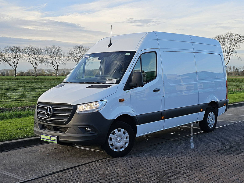 Mercedes-Benz Sprinter 317 L2H2 Mbux Navi Euro6 - 패널 밴 : 사진 2 Mercedes-Benz Sprinter 317 L2H2 Mbux Navi Euro6 - 패널 밴 : 사진 2
