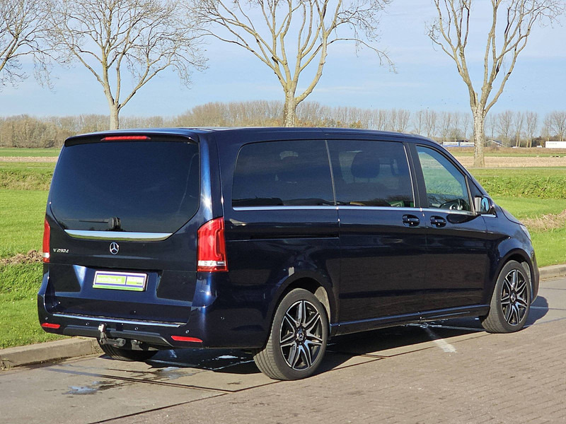 Mercedes-Benz V-Klasse 250 CDI L2 Dubbel Cabine AMG - 소형 밴 : 사진 3 Mercedes-Benz V-Klasse 250 CDI L2 Dubbel Cabine AMG - 소형 밴 : 사진 3