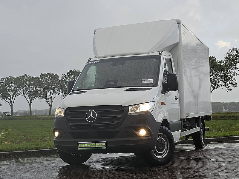 Mercedes-Benz eSprinter Bakwagen Laadklep! - 박스 밴, 전기 밴 : 사진 1 Mercedes-Benz eSprinter Bakwagen Laadklep! - 박스 밴, 전기 밴 : 사진 1