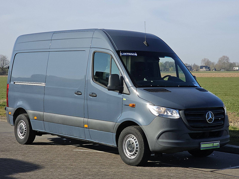 Mercedes-Benz eSprinter L2H2 41kWh Demo! - 패널 밴, 전기 밴 : 사진 5 Mercedes-Benz eSprinter L2H2 41kWh Demo! - 패널 밴, 전기 밴 : 사진 5
