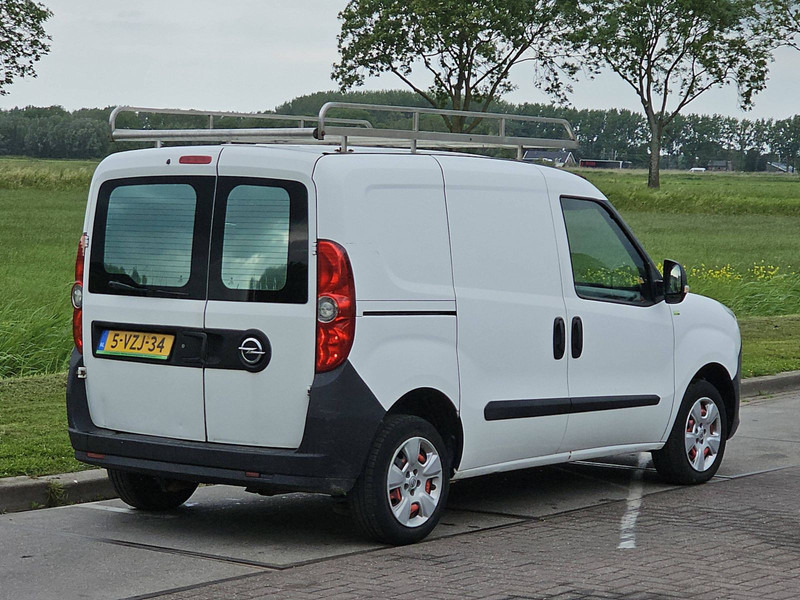 Opel Combo 1.3 - 소형 밴 : 사진 3 Opel Combo 1.3 - 소형 밴 : 사진 3