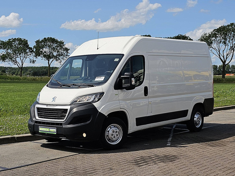 Peugeot Boxer 2.2 HDI 140 L2H2 - 패널 밴 : 사진 2 Peugeot Boxer 2.2 HDI 140 L2H2 - 패널 밴 : 사진 2