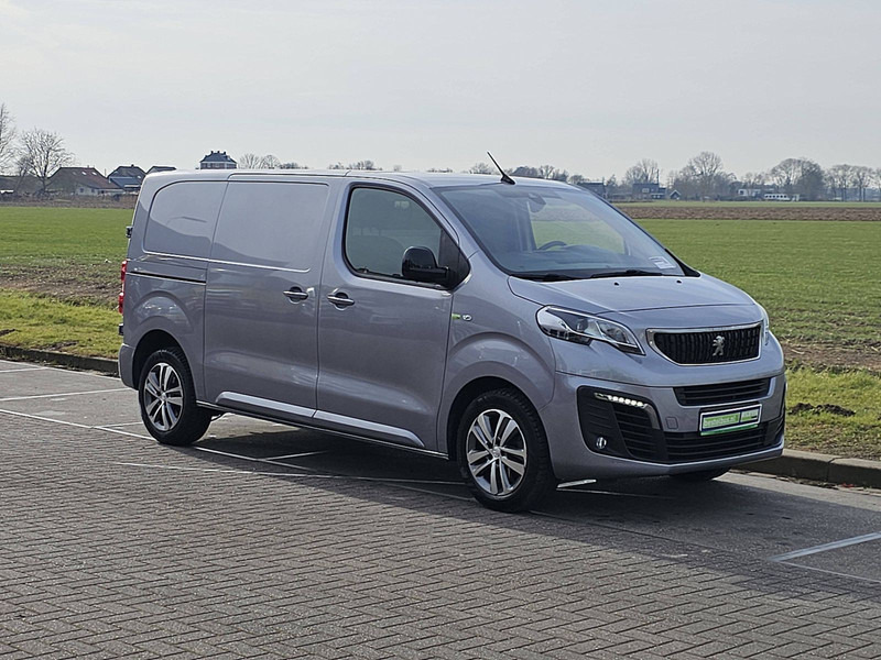 Peugeot Expert 2.0 L2 145Pk Xenon Euro6 - 소형 밴 : 사진 5 Peugeot Expert 2.0 L2 145Pk Xenon Euro6 - 소형 밴 : 사진 5