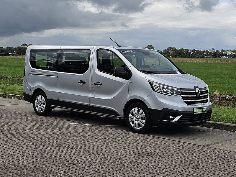 Renault Trafic 2.0 DCI ac aut. 8 pers EURO6 - 소형 버스, 승합차 : 사진 5 Renault Trafic 2.0 DCI ac aut. 8 pers EURO6 - 소형 버스, 승합차 : 사진 5