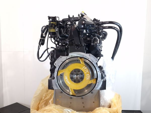 Cummins/Komatsu QSB4.5/SAA4D107E-3 Engine (Plant) - 엔진 건설기계 용 : 사진 3 Cummins/Komatsu QSB4.5/SAA4D107E-3 Engine (Plant) - 엔진 건설기계 용 : 사진 3