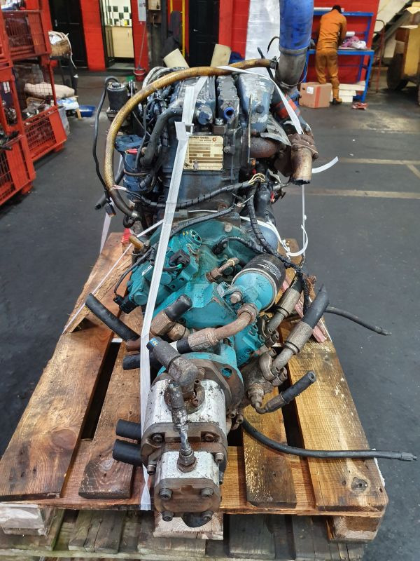 Detroit Diesel 64B/4 - 엔진 건설기계 용 : 사진 3 Detroit Diesel 64B/4 - 엔진 건설기계 용 : 사진 3