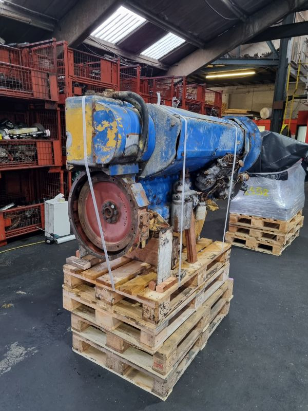 Deutz BF6L513R Engine (Plant) - 엔진 건설기계 용 : 사진 4 Deutz BF6L513R Engine (Plant) - 엔진 건설기계 용 : 사진 4
