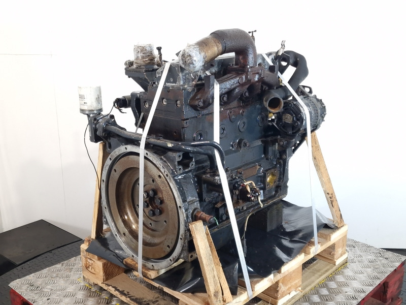 Komatsu 4D95LE-2 Engine (Plant) - 엔진 건설기계 용 : 사진 1 Komatsu 4D95LE-2 Engine (Plant) - 엔진 건설기계 용 : 사진 1
