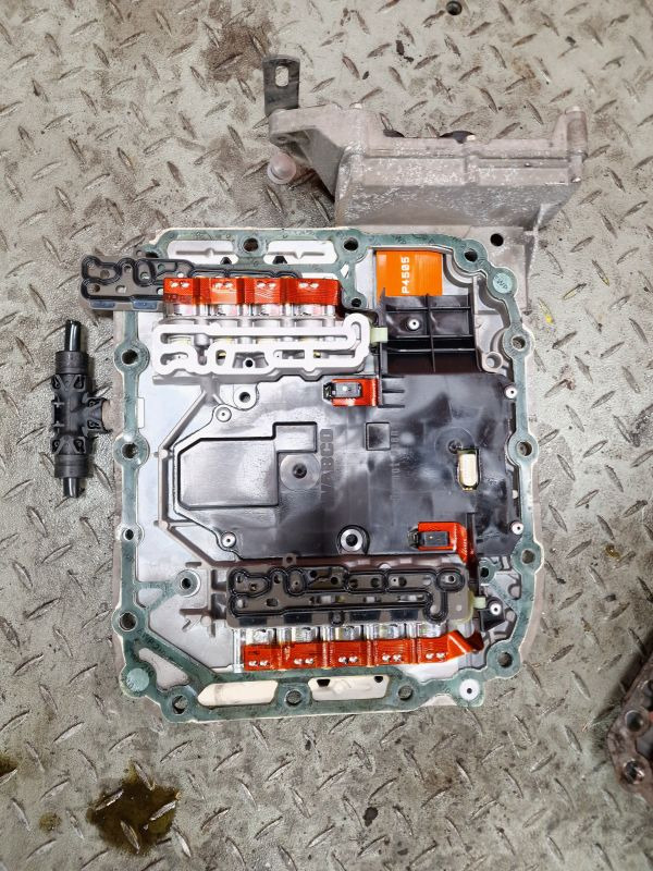 Volvo AT2612D Gearbox ECU Gearbox - 기어박스 : 사진 1 Volvo AT2612D Gearbox ECU Gearbox - 기어박스 : 사진 1