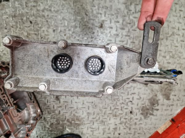Volvo AT2612D Gearbox ECU Gearbox - 기어박스 : 사진 4 Volvo AT2612D Gearbox ECU Gearbox - 기어박스 : 사진 4