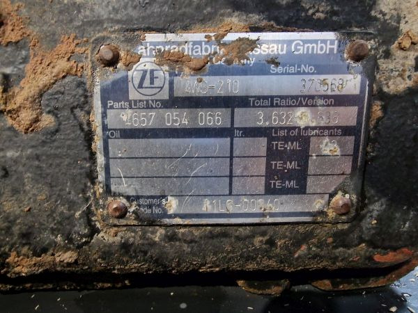 ZF Industrial/Hyundai 4WG-210 Gearbox - 기어박스 : 사진 2 ZF Industrial/Hyundai 4WG-210 Gearbox - 기어박스 : 사진 2