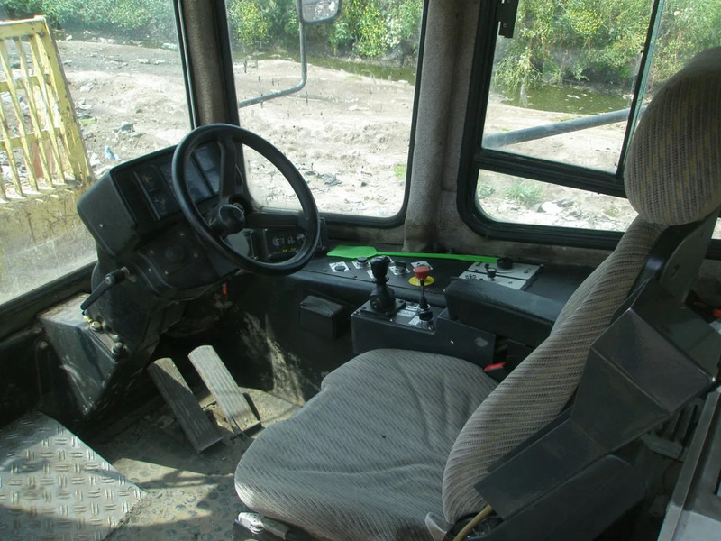 Bomag BC571 RB - 건설기계 : 사진 4 Bomag BC571 RB - 건설기계 : 사진 4