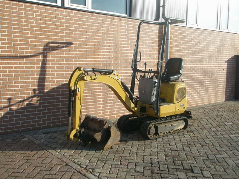 Caterpillar 300.9 - 미니 굴삭기 : 사진 1 Caterpillar 300.9 - 미니 굴삭기 : 사진 1