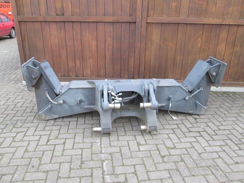 Doosan DX140W outriggers - 부착물 휠 굴삭기 용 : 사진 2 Doosan DX140W outriggers - 부착물 휠 굴삭기 용 : 사진 2