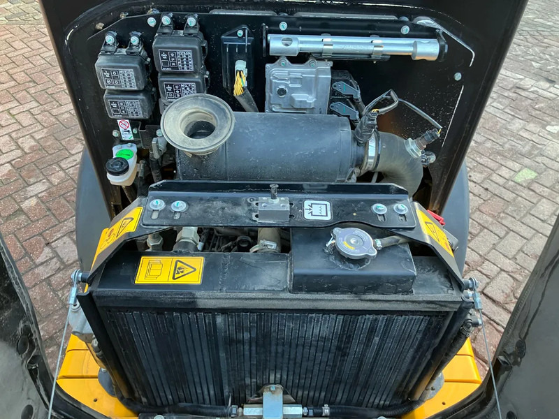 소형 트랙 로더 JCB 403 PLUS : 사진 7