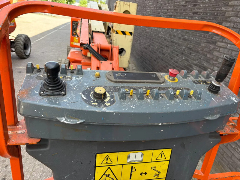 JLG E450AJ - 관절 붐 : 사진 4 JLG E450AJ - 관절 붐 : 사진 4