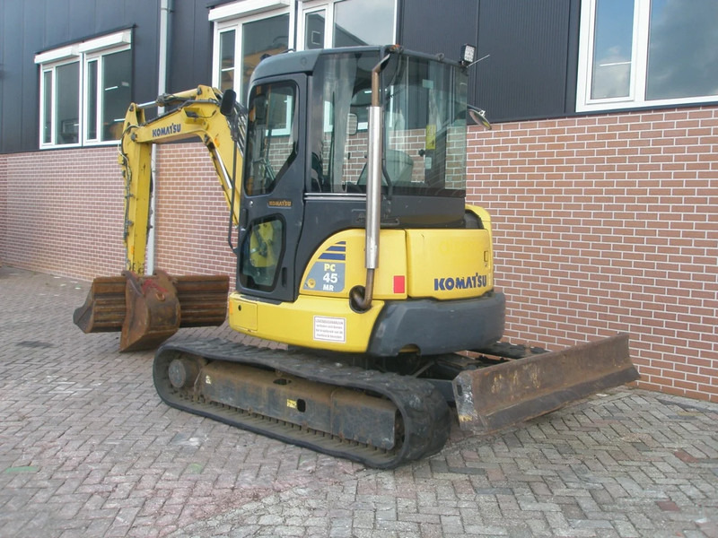 Komatsu PC45MR-3 - 미니 굴삭기 : 사진 2 Komatsu PC45MR-3 - 미니 굴삭기 : 사진 2