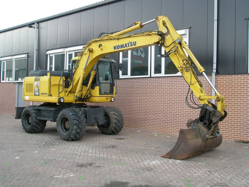 Komatsu PW140-7 - 휠 굴삭기 : 사진 3 Komatsu PW140-7 - 휠 굴삭기 : 사진 3