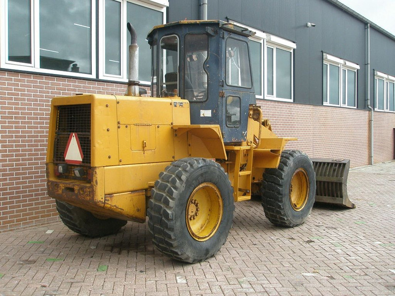 Komatsu W40-2 - 휠 로더 : 사진 3 Komatsu W40-2 - 휠 로더 : 사진 3