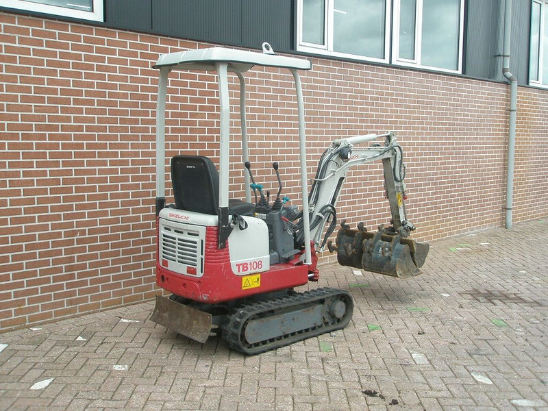 Takeuchi TB108 - 미니 굴삭기 : 사진 5 Takeuchi TB108 - 미니 굴삭기 : 사진 5
