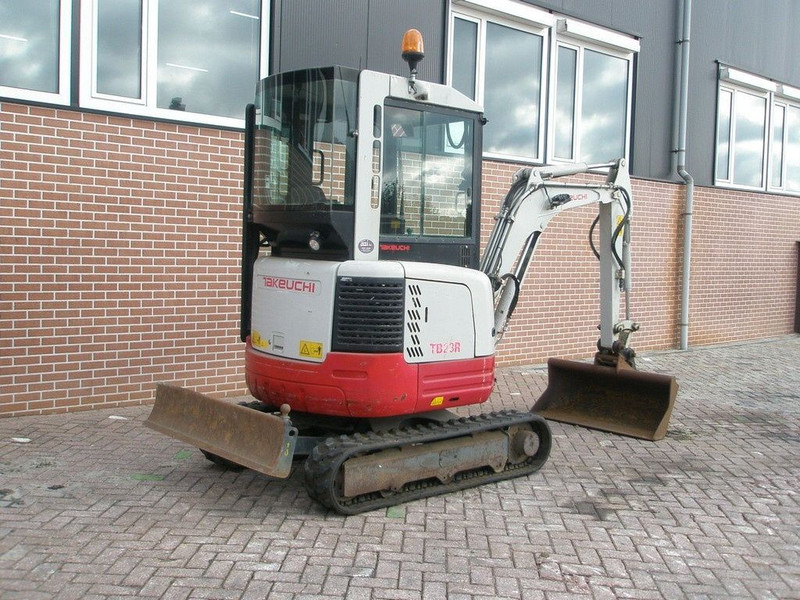 Takeuchi TB23R - 미니 굴삭기 : 사진 4 Takeuchi TB23R - 미니 굴삭기 : 사진 4