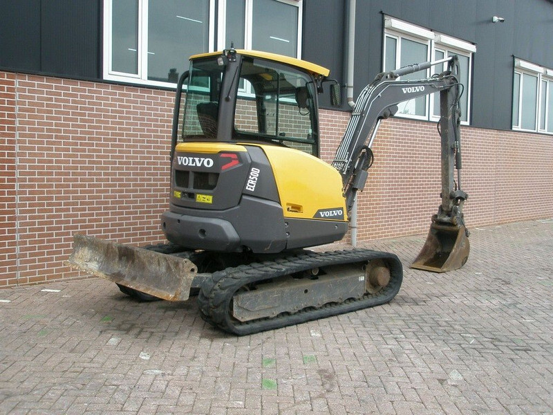 Volvo ECR50D - 미니 굴삭기 : 사진 4 Volvo ECR50D - 미니 굴삭기 : 사진 4