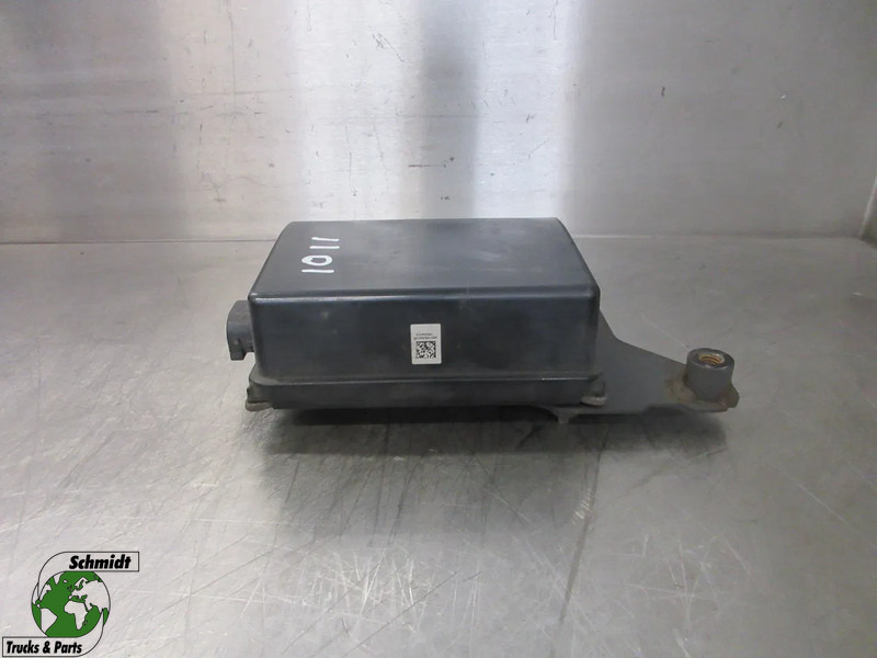 DAF 2109334 // 2264066 // 446 067 035 RADAR SENSOR DAF XF CF MODEL 2022 - 전기 설비 트럭 용 : 사진 1 DAF 2109334 // 2264066 // 446 067 035 RADAR SENSOR DAF XF CF MODEL 2022 - 전기 설비 트럭 용 : 사진 1