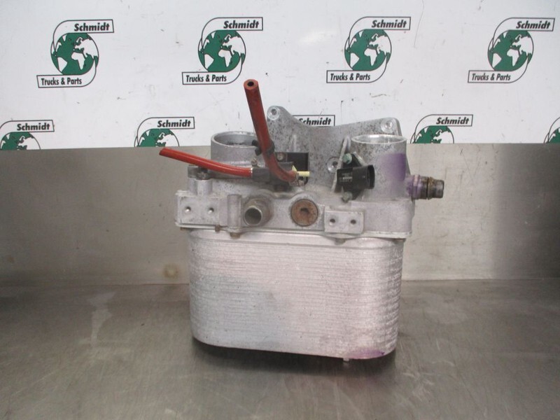 MAN 51.09540-3060 TGS TGX OLIEKOELER EURO 6 - 오일 쿨러 트럭 용 : 사진 3 MAN 51.09540-3060 TGS TGX OLIEKOELER EURO 6 - 오일 쿨러 트럭 용 : 사진 3