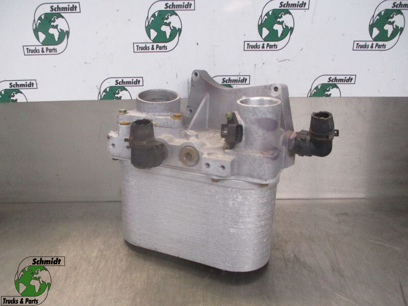 MAN 51.09540-3060 TGS TGX OLIEKOELER EURO 6 - 오일 쿨러 트럭 용 : 사진 1 MAN 51.09540-3060 TGS TGX OLIEKOELER EURO 6 - 오일 쿨러 트럭 용 : 사진 1