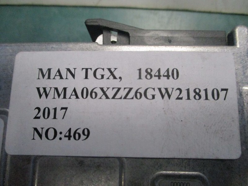 MAN 81.25812-7033 TGX Module - 전기 설비 트럭 용 : 사진 3 MAN 81.25812-7033 TGX Module - 전기 설비 트럭 용 : 사진 3