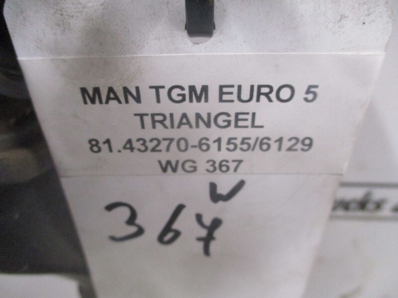 MAN 81.43270-6155//6130 // 6129 // 6154// 6177 //TRIANGEL TGX TGS TGM EURO 6 - V-스테이 트럭 용 : 사진 2 MAN 81.43270-6155//6130 // 6129 // 6154// 6177 //TRIANGEL TGX TGS TGM EURO 6 - V-스테이 트럭 용 : 사진 2