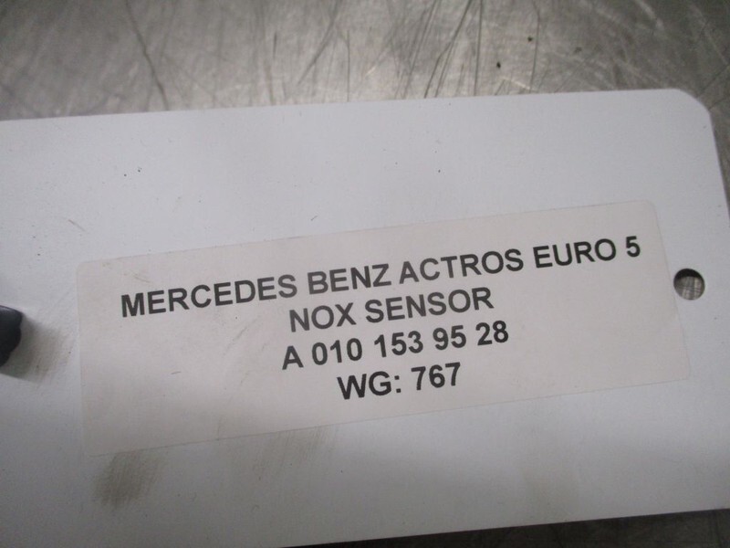 Mercedes-Benz ACTROS A 010 153 95 25 NOX SENSOR EURO 6 - 전기 설비 트럭 용 : 사진 2 Mercedes-Benz ACTROS A 010 153 95 25 NOX SENSOR EURO 6 - 전기 설비 트럭 용 : 사진 2