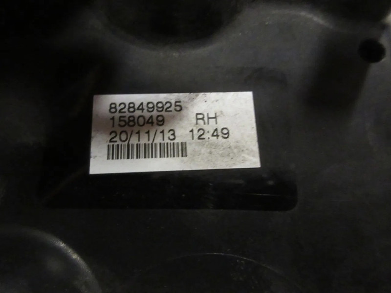 Volvo 82849925 LED ACHTERLAMP RECHTS EURO 6 MODEL 2020 - 미등 트럭 용 : 사진 5 Volvo 82849925 LED ACHTERLAMP RECHTS EURO 6 MODEL 2020 - 미등 트럭 용 : 사진 5