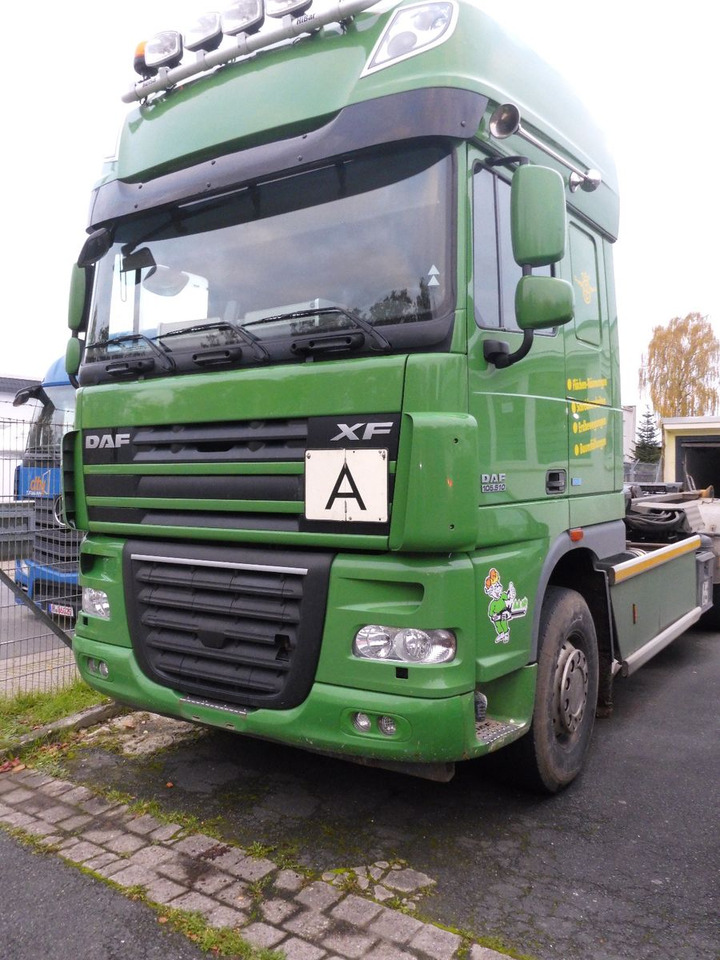 DAF XF 510 aus Werkverkehr 6 x 2 510PS Top-Zustan - 후크 리프트 트럭 : 사진 3 DAF XF 510 aus Werkverkehr 6 x 2 510PS Top-Zustan - 후크 리프트 트럭 : 사진 3